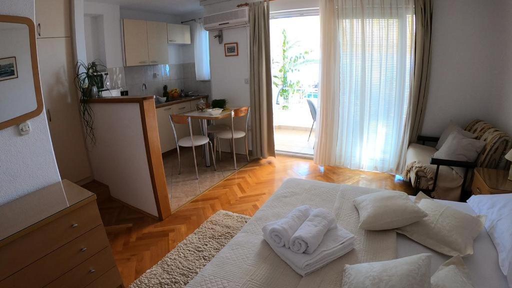 Vanja II Apartman Tučepi Kültér fotó